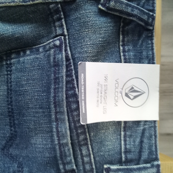 Volcom Relaxed Fit Denim Jeans - Dark Blue - Picture 5 of 5